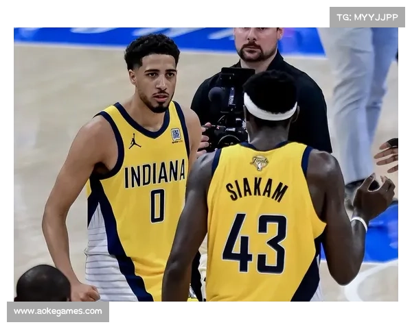 哈利伯顿三双后模仿对手庆祝引发争议 称此为致敬行为激起舆论热议 哈利伯顿三双后模仿对手庆祝引发争议 称此为致敬行为激起舆论热议